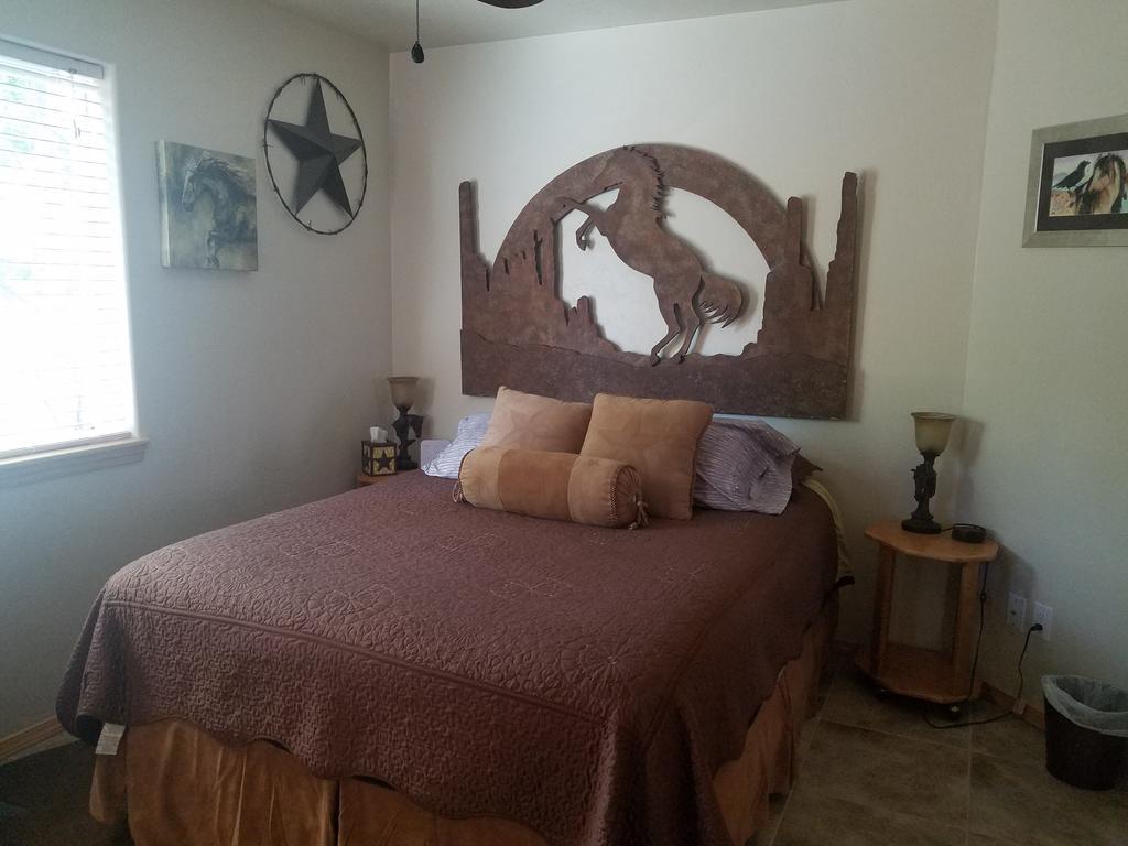 Grizzly Roadhouse Bed And Breakfast Cortez Buitenkant foto